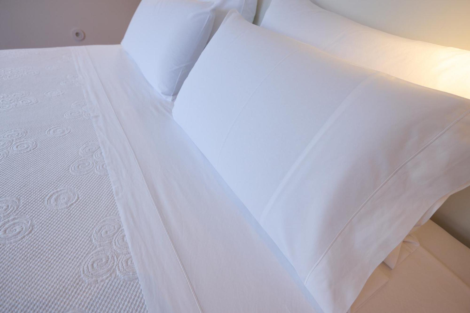 Flh Porto Clerigos Luxury Apartments חדר תמונה